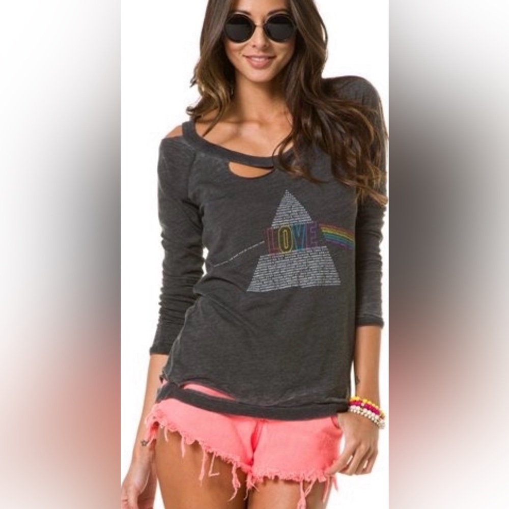 Chaser Distressed Pink Floyd The Dark Side of the Moon Tee